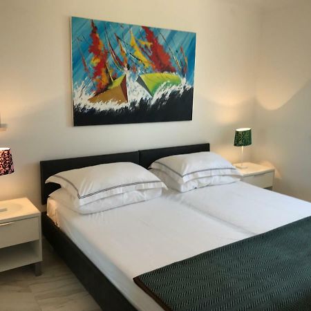 Apartments Victoria Privlaka Privlaka  Eksteriør bilde