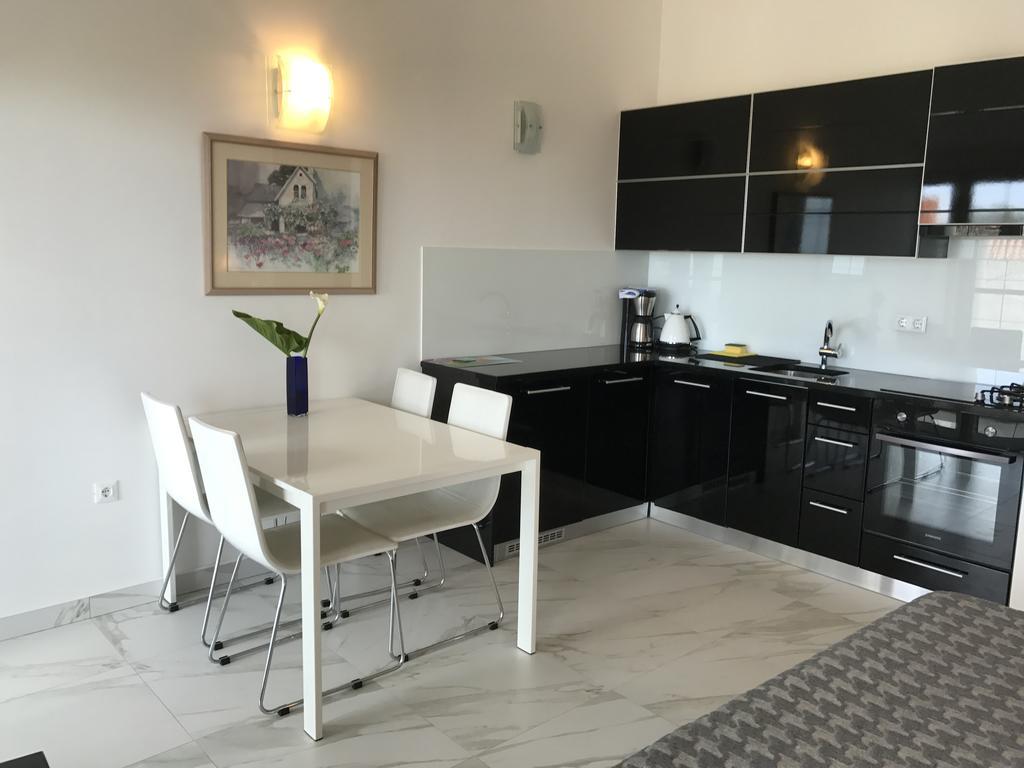 Apartments Victoria Privlaka Privlaka  Eksteriør bilde