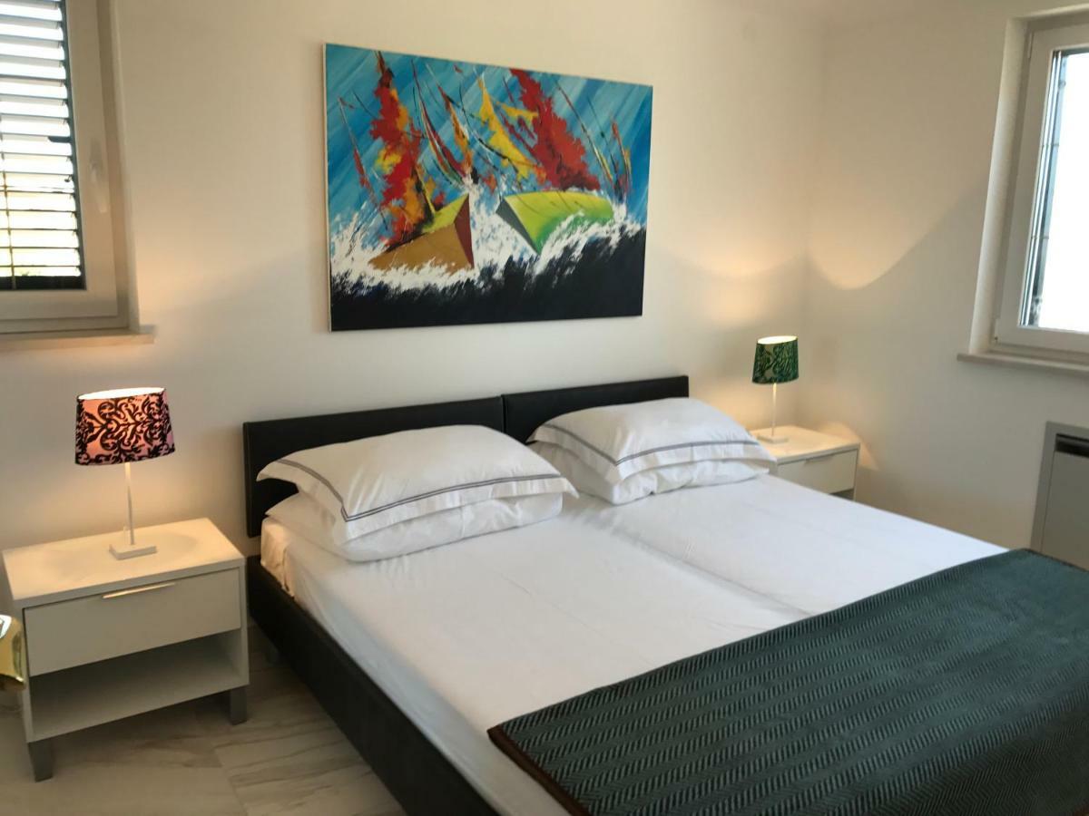 Apartments Victoria Privlaka Privlaka  Eksteriør bilde